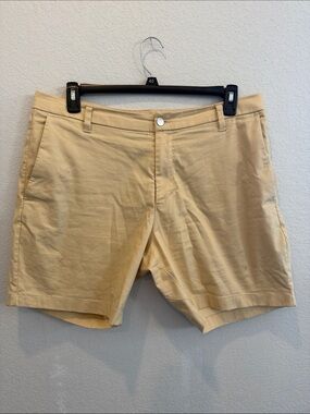 Lululemon Commission Classic-Fit Short 9” Oxford Prosecco White Men’s 36